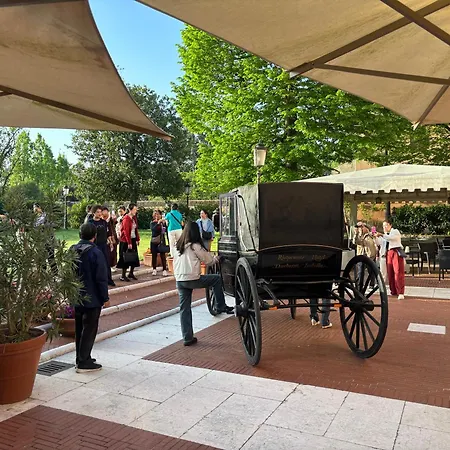 호텔 & Duchessa Isabella Collection By Gsa 페라라