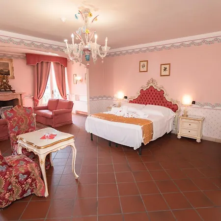 Duchessa Isabella Collection By Gsa Szálloda