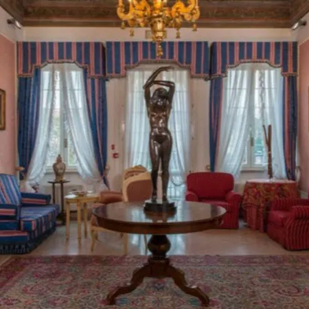 Hotel & Duchessa Isabella Collection By Gsa