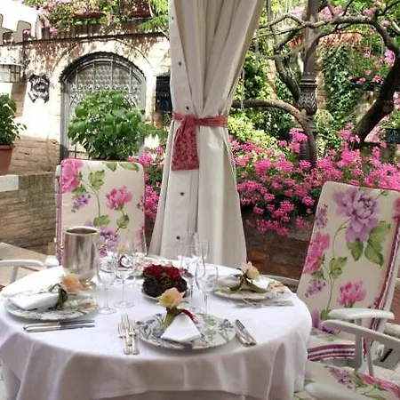 & Duchessa Isabella Collection By Gsa פררה