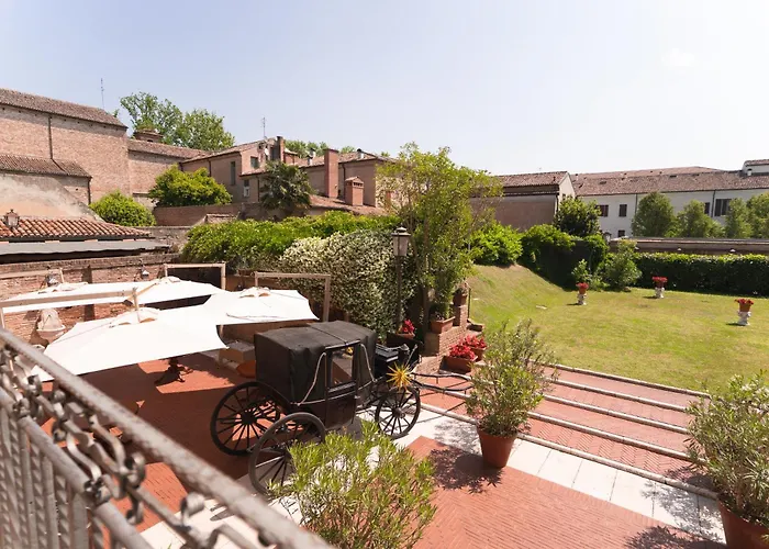 & Duchessa Isabella Collection By Gsa 5*