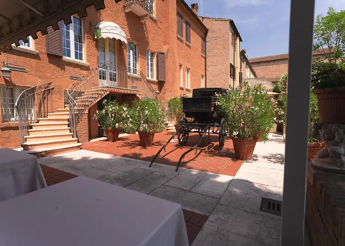 & Duchessa Isabella Collection By Gsa 호텔 페라라